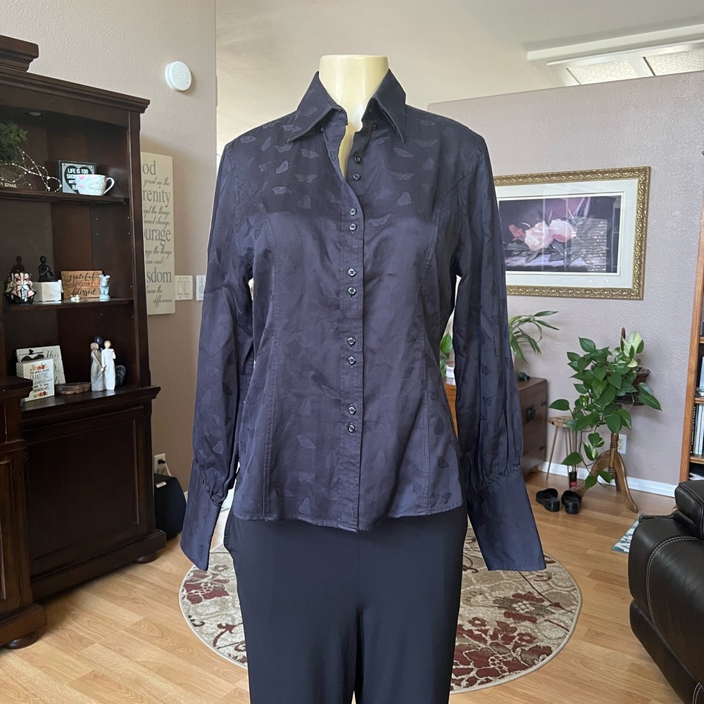 TM Lewin black blouse w/hearts etched in-size 14